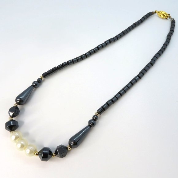 Vintage Handcrafted Black Onyx Necklace Faux Pearls 8" Drop - Picture 1 of 6